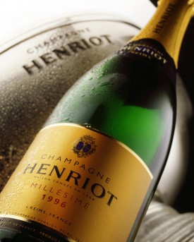 Bottiglia di Champagne Henriot Millesimato del 1996