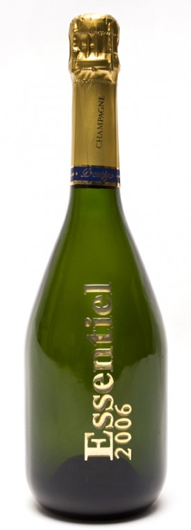 bottiglia di champagne essentiel 2006