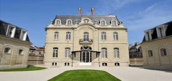 palazzo della sede Jacquart Champagne