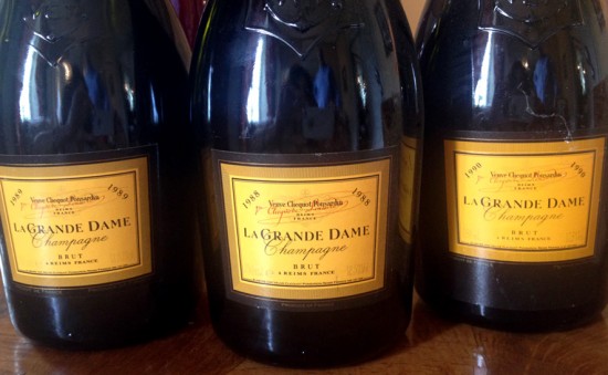 champagne verticale Veuve Clicquot La Grande Dame 1990 1989 1988