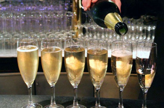 champagne per assaggio a corso 