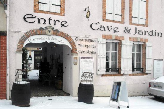 8-entre-cave-et-jardin