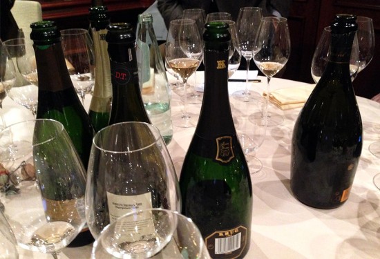 Degustazione champagne con bicchieri Riedel