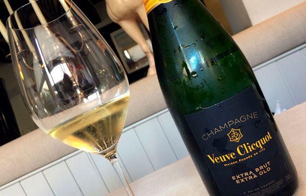 bottiglie in degustazione di Veuve Clicquot Extra Brut Extra Old