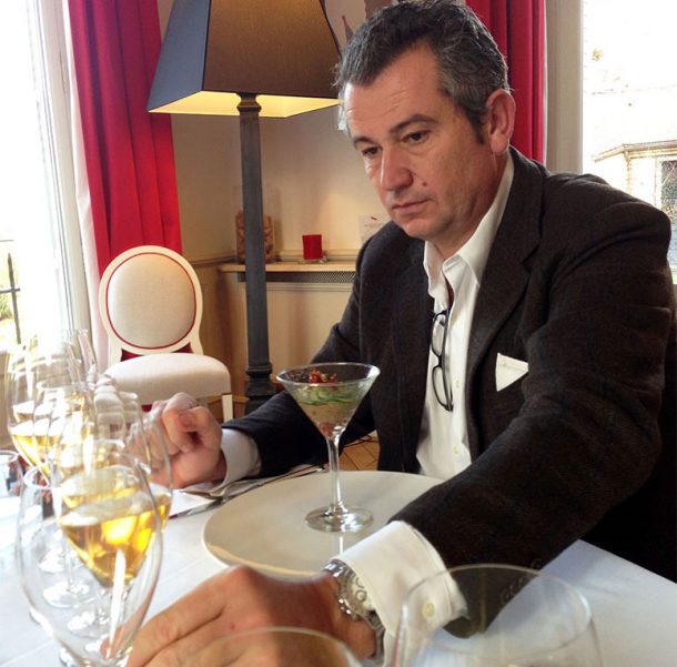 Giacomo Neri ad una degustazione in champagne