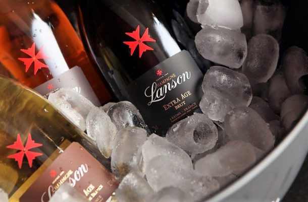 Lanson Extra Age Brut nel ghiaccio