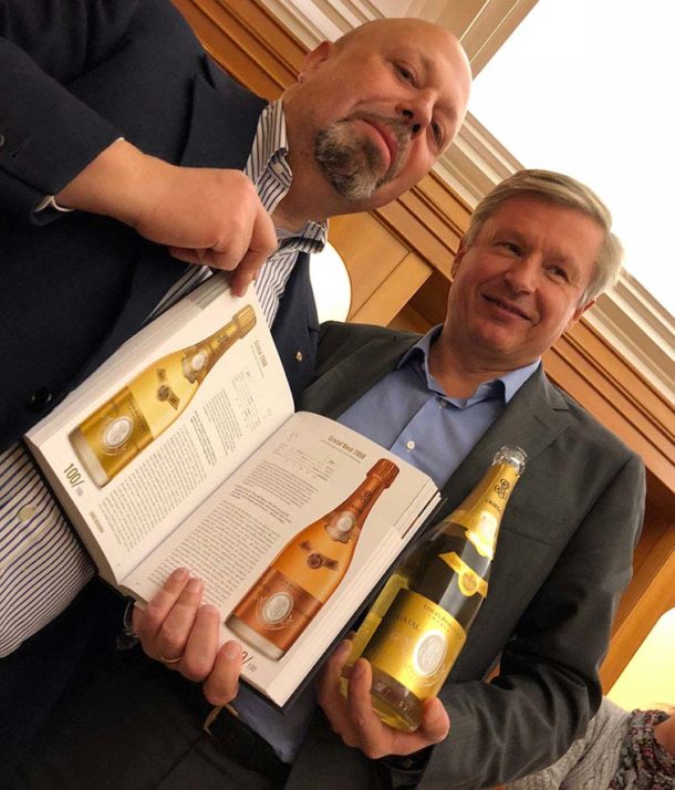 Alberto Lupetti con Jean-Baptiste Lécaillon e la Guida Grandi Champagne