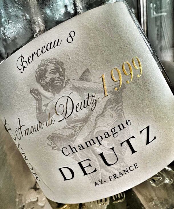 bottiglia di champagne amour de deutz 1999