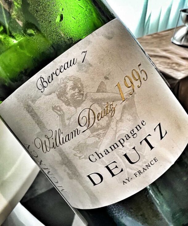 bottiglia di champagne william deutz 1995