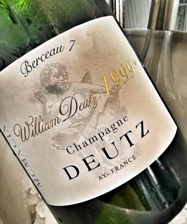bottiglia di champagne william deutz 1999